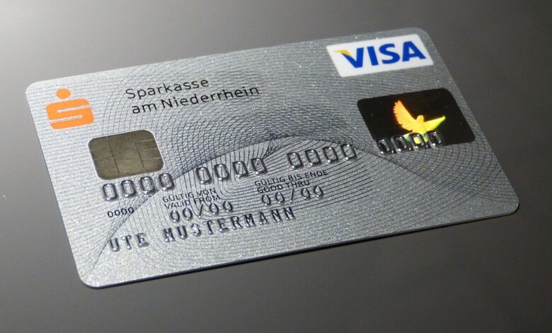 Melhor alívio para dívidas de cartão de crédito - aconselhamento de crédito ou liquidação de dívidas?